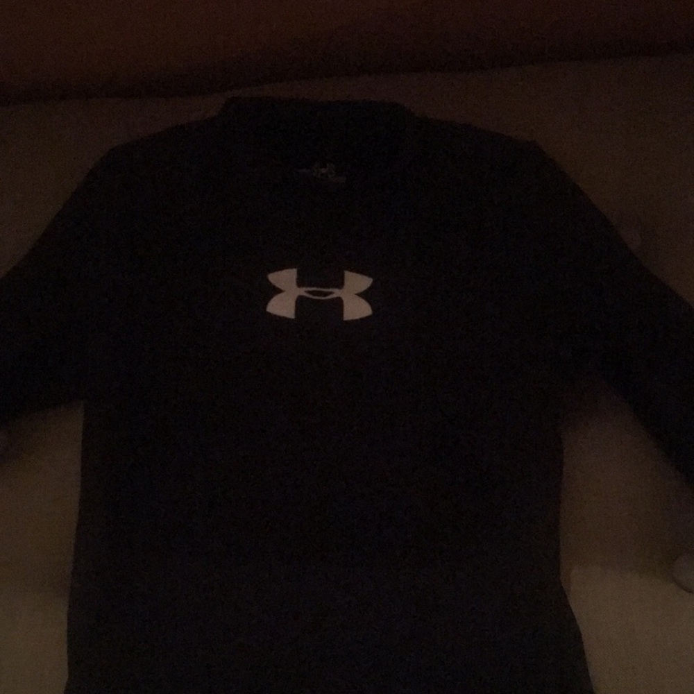 Youth long sleeve black under armour